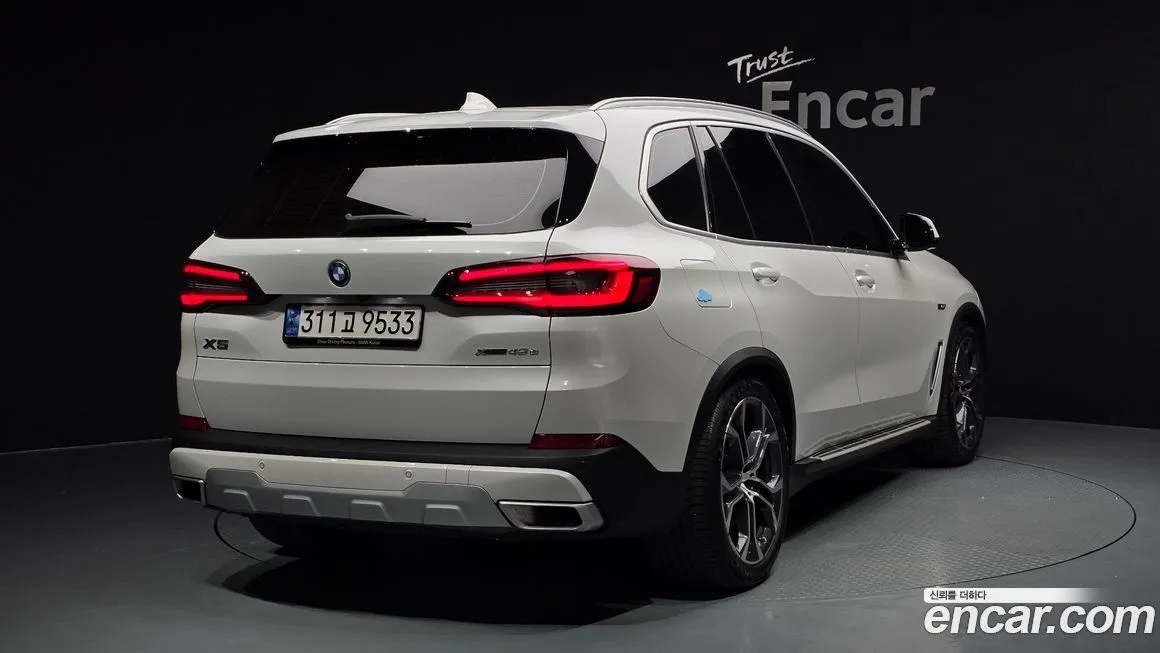 BMW X5 — фото 2