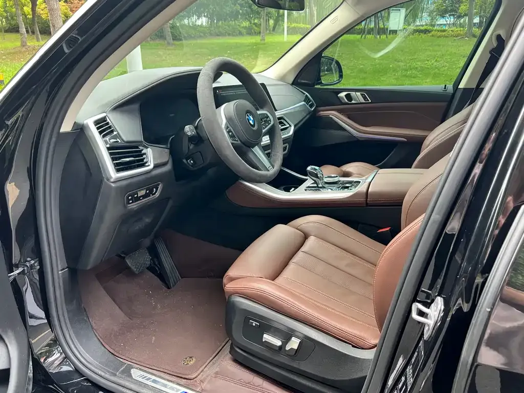 BMW X5 (Import) — фото 4