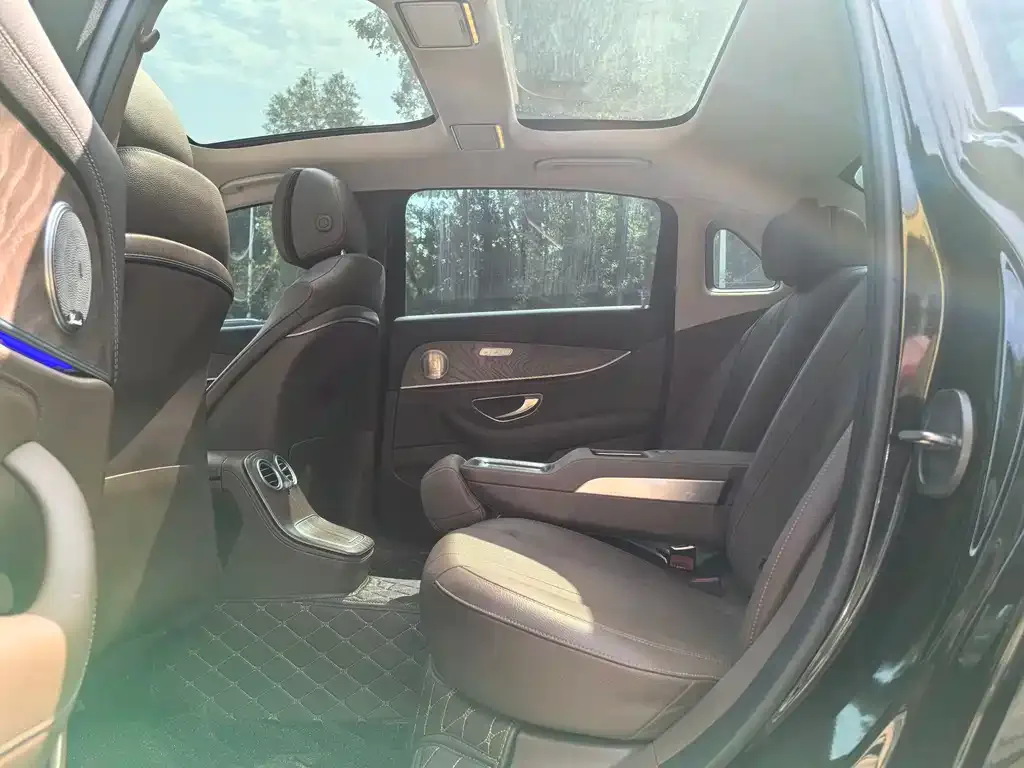 Mercedes-Benz E-Class 2021 из CN, фото 9