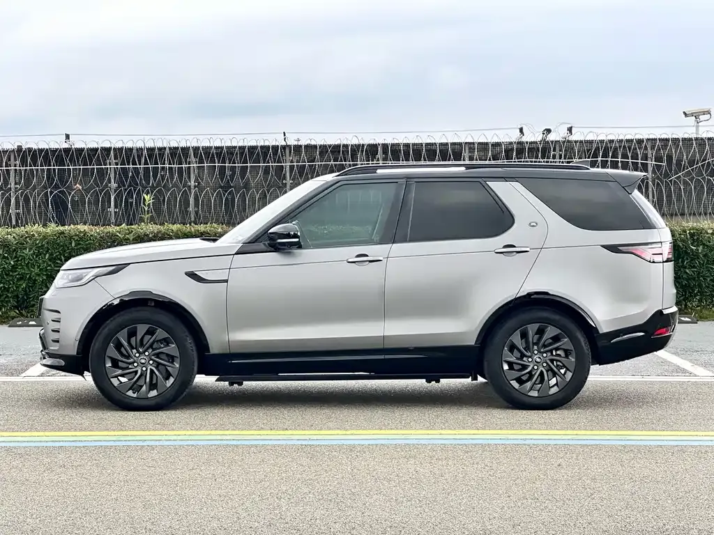 Land Rover Discovery 2022 из CN, фото 7