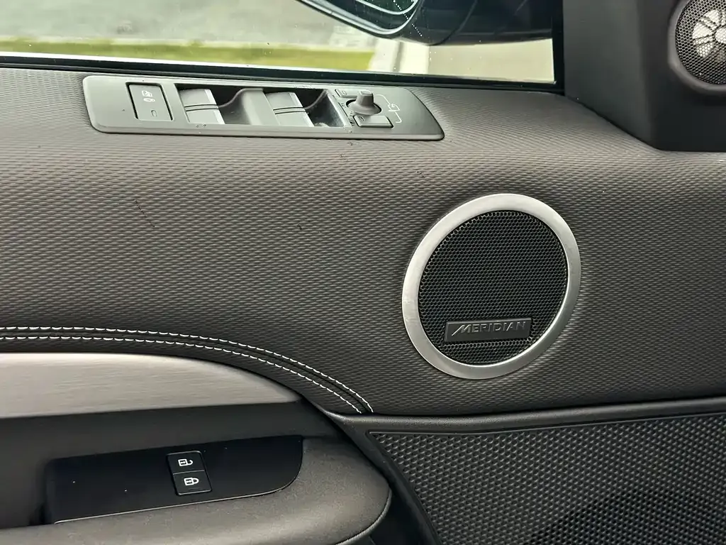 Land Rover Discovery 2022 из CN, фото 9