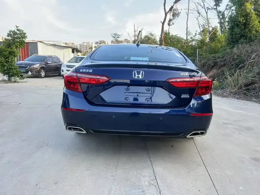 Honda Inspire — фото 8