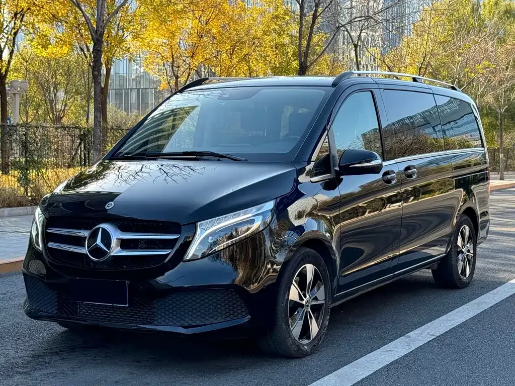 Mercedes-Benz V-Class 2022 из CN, фото 1