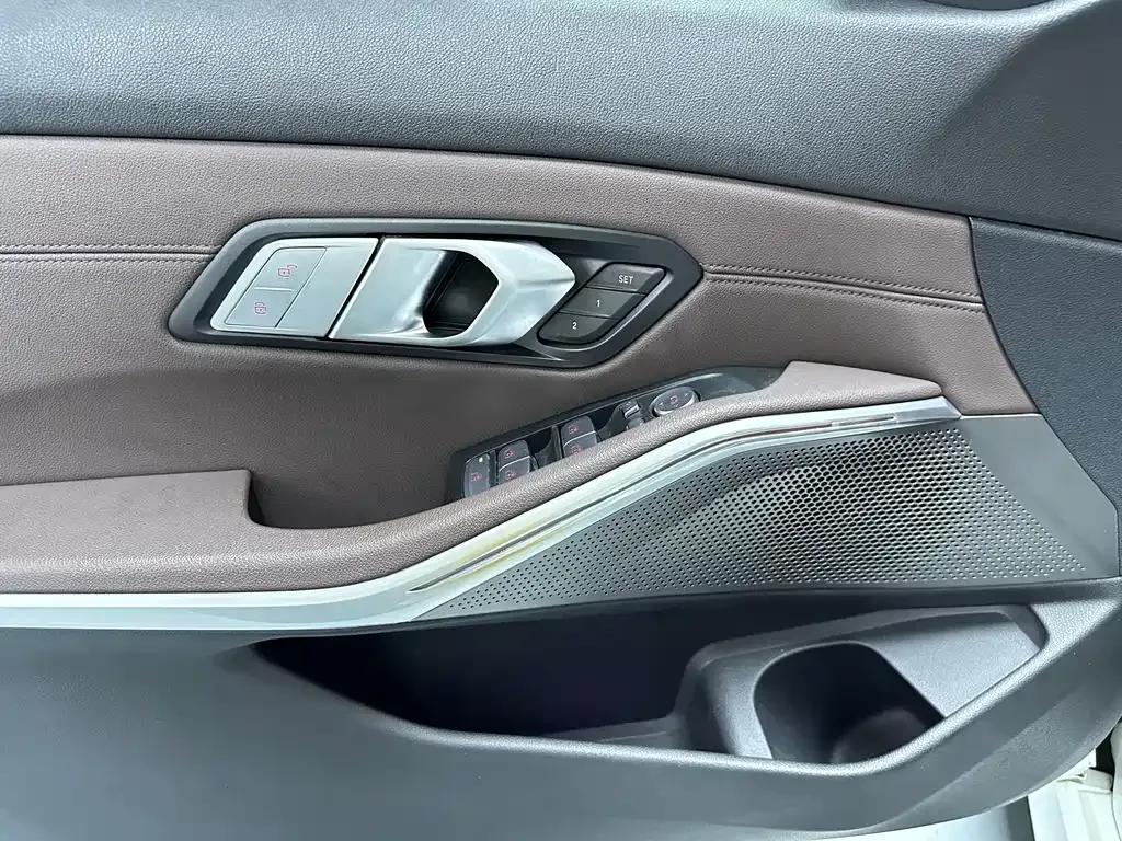 [object Object] 3 Series 2021 из CN, фото 7