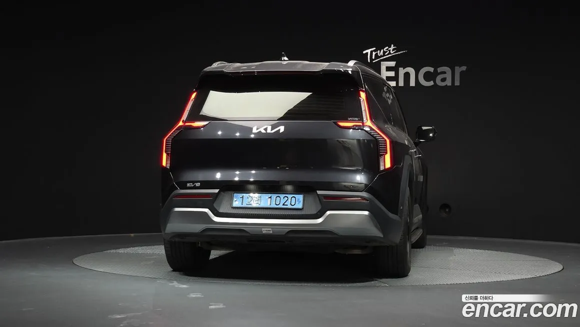 Kia EV9 2024 из KR, фото 4
