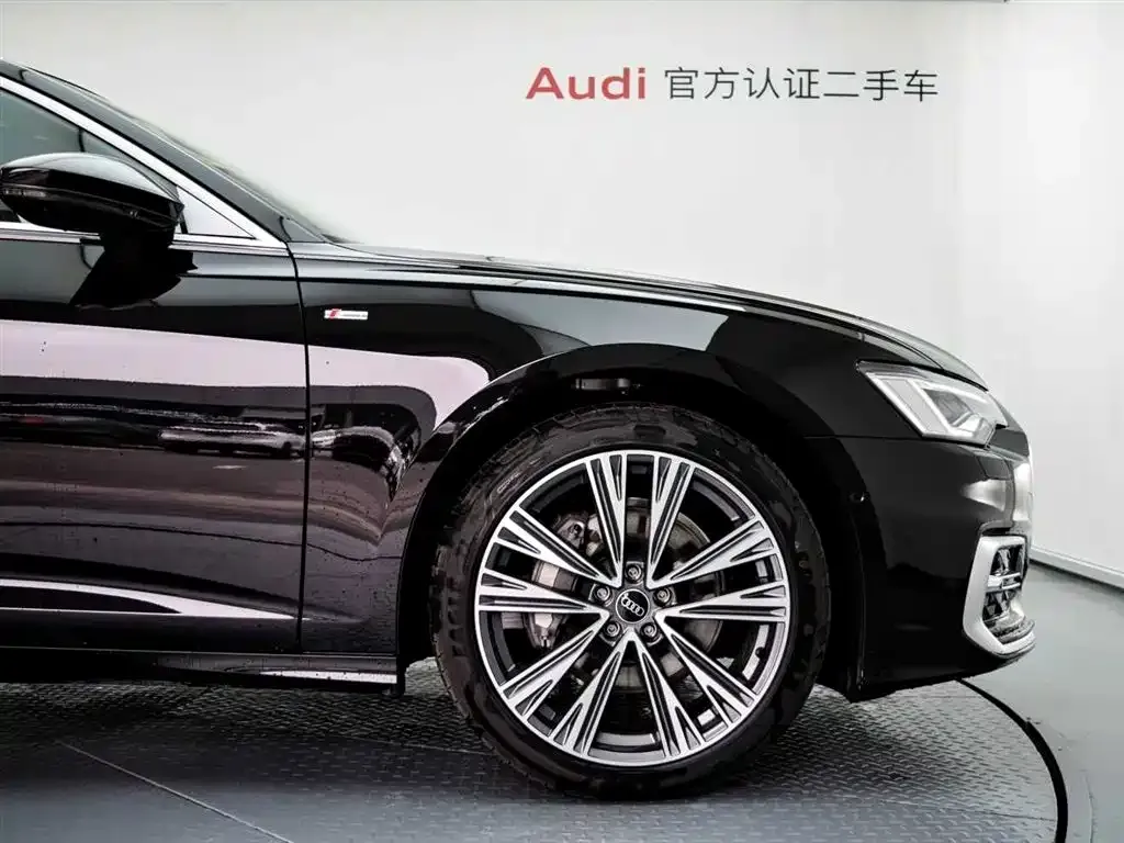 Audi A6L — фото 6