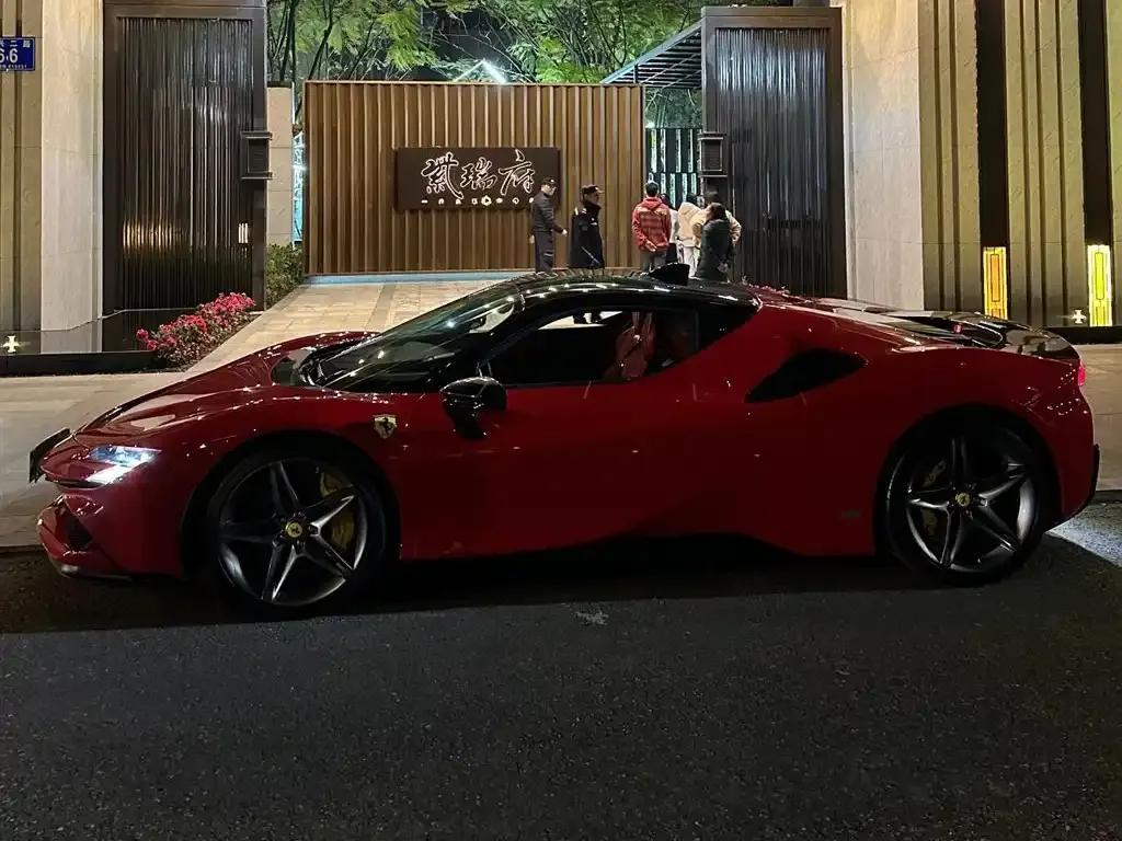 Ferrari SF90 2023 из CN, фото 6