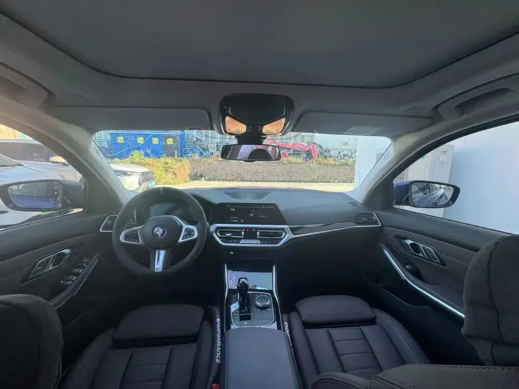 BMW 3 Series 2021 из CN, фото 6