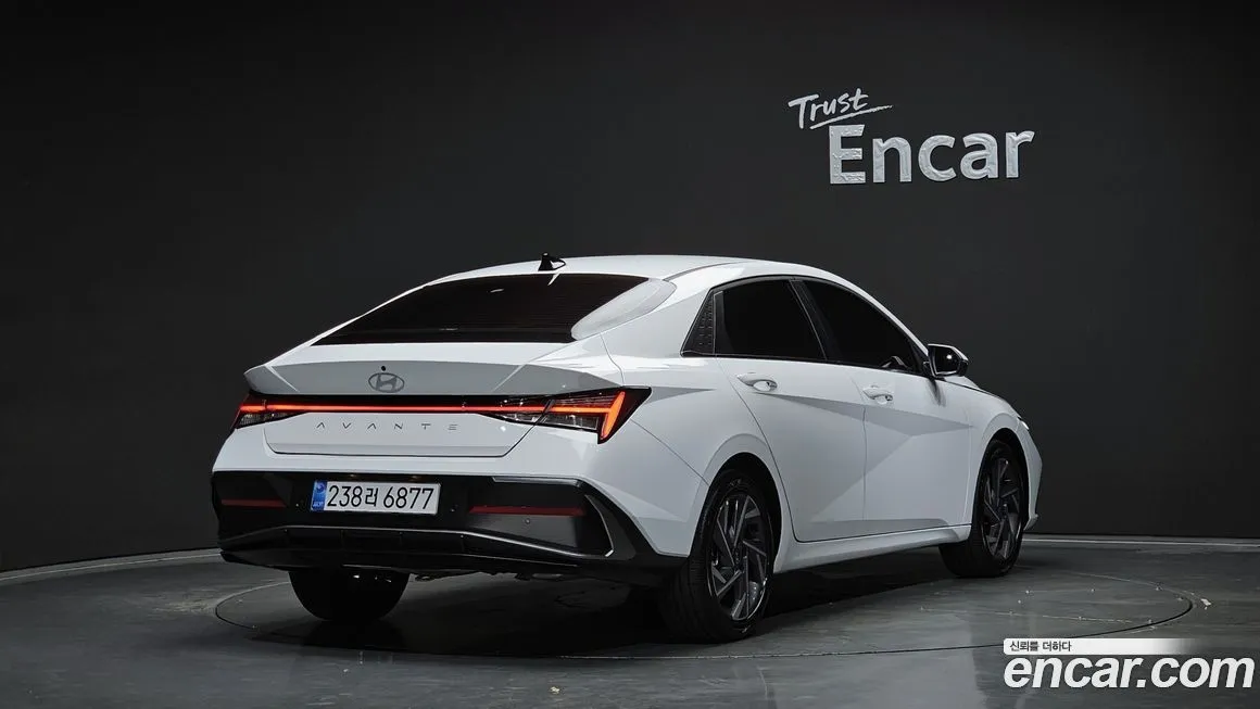 Hyundai AVANTE — фото 2