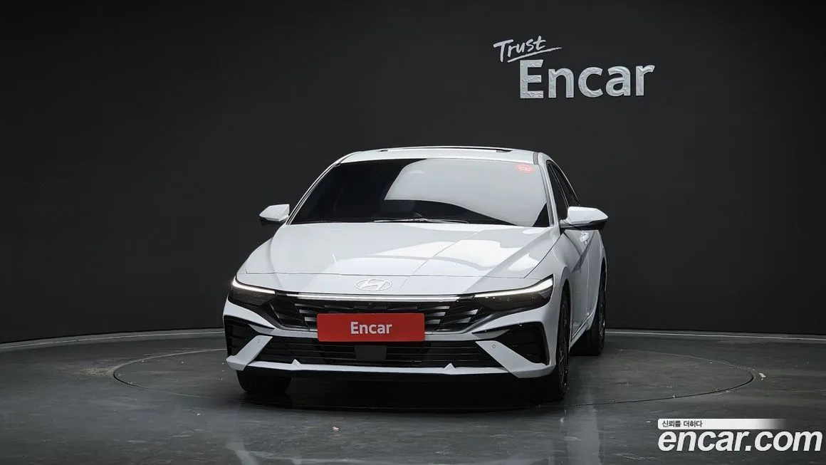 Hyundai AVANTE — фото 3