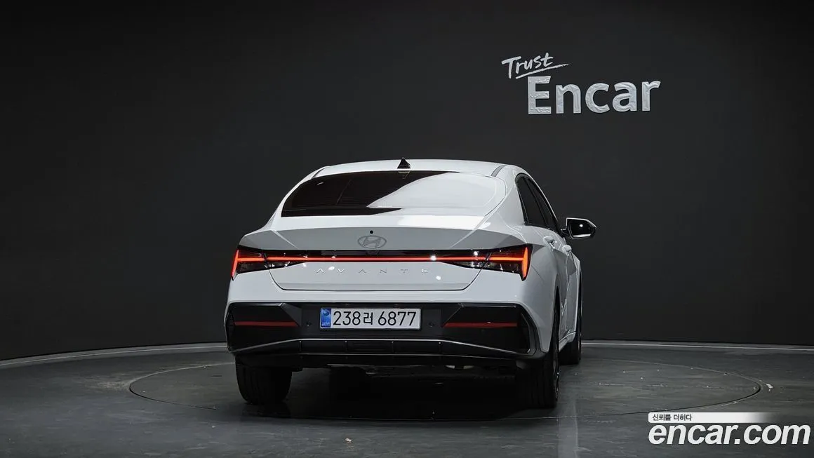 Hyundai AVANTE — фото 4