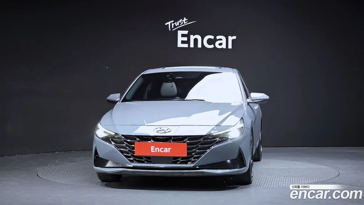Hyundai AVANTE — фото 3