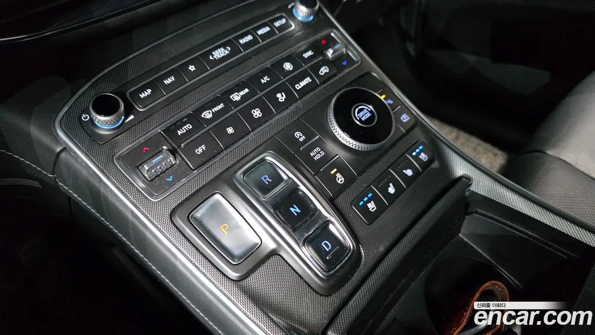Hyundai Santafe — фото 9