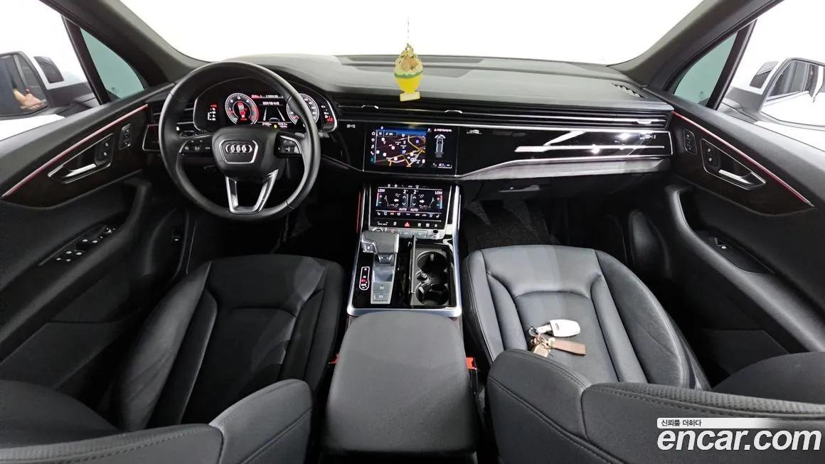 Audi Q7 2023 из KR, фото 7