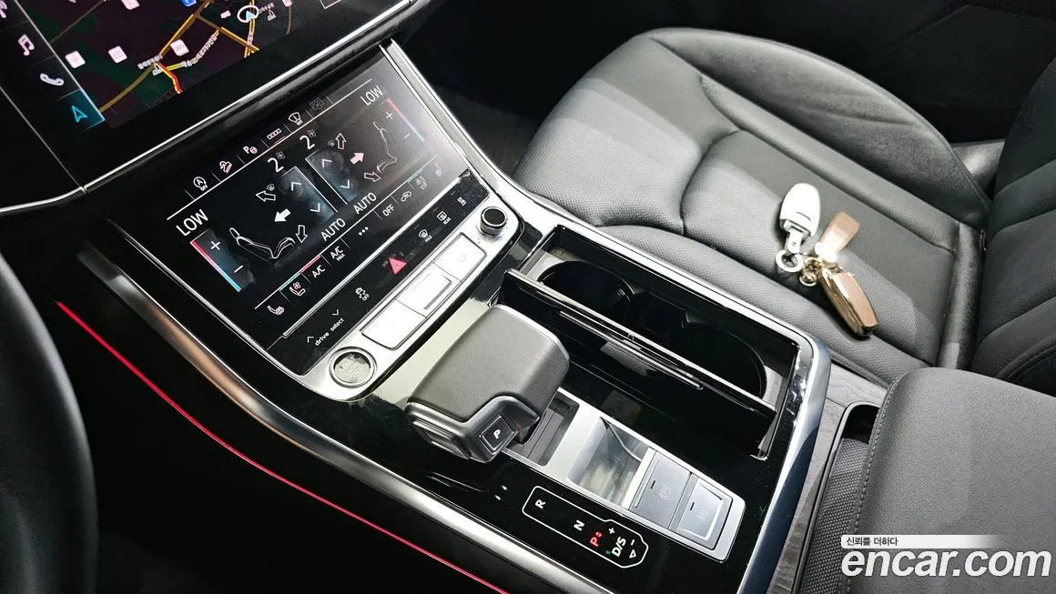 Audi Q7 2023 из KR, фото 9