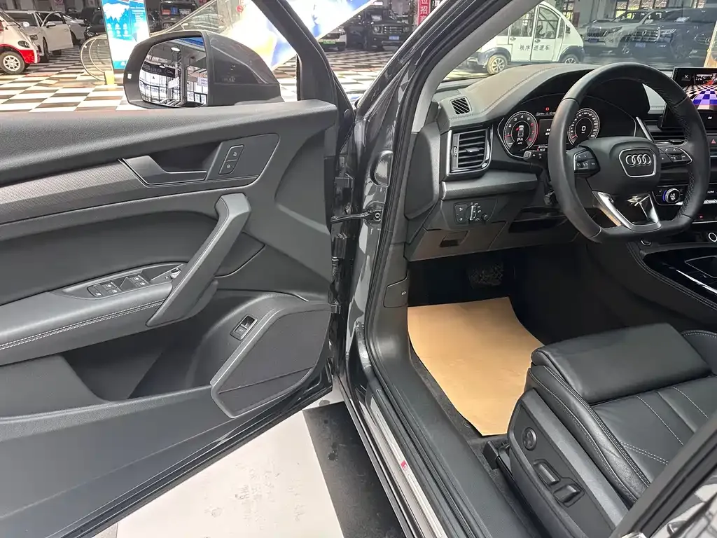 [object Object] Q5L 2022 из CN, фото 5