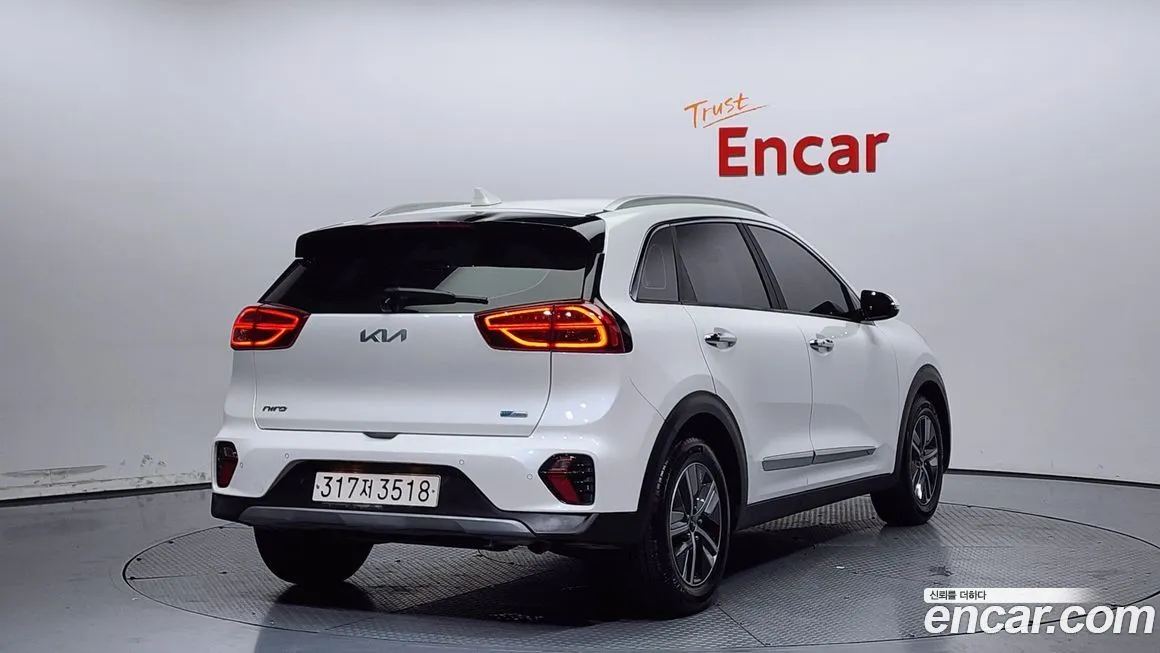 Kia Niro — фото 2