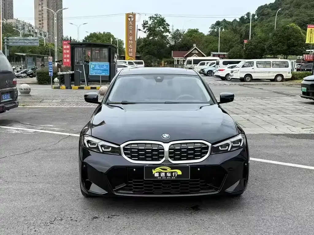 BMW 3 Series — фото 1