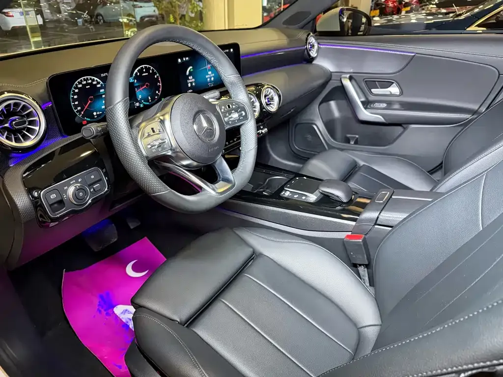 Mercedes-Benz A-Class 2022 из CN, фото 7