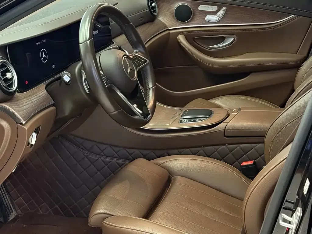 Mercedes-Benz E-Class 2022 из CN, фото 4