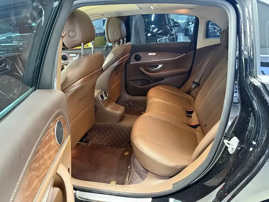 Mercedes-Benz E-Class 2022 из CN, фото 5