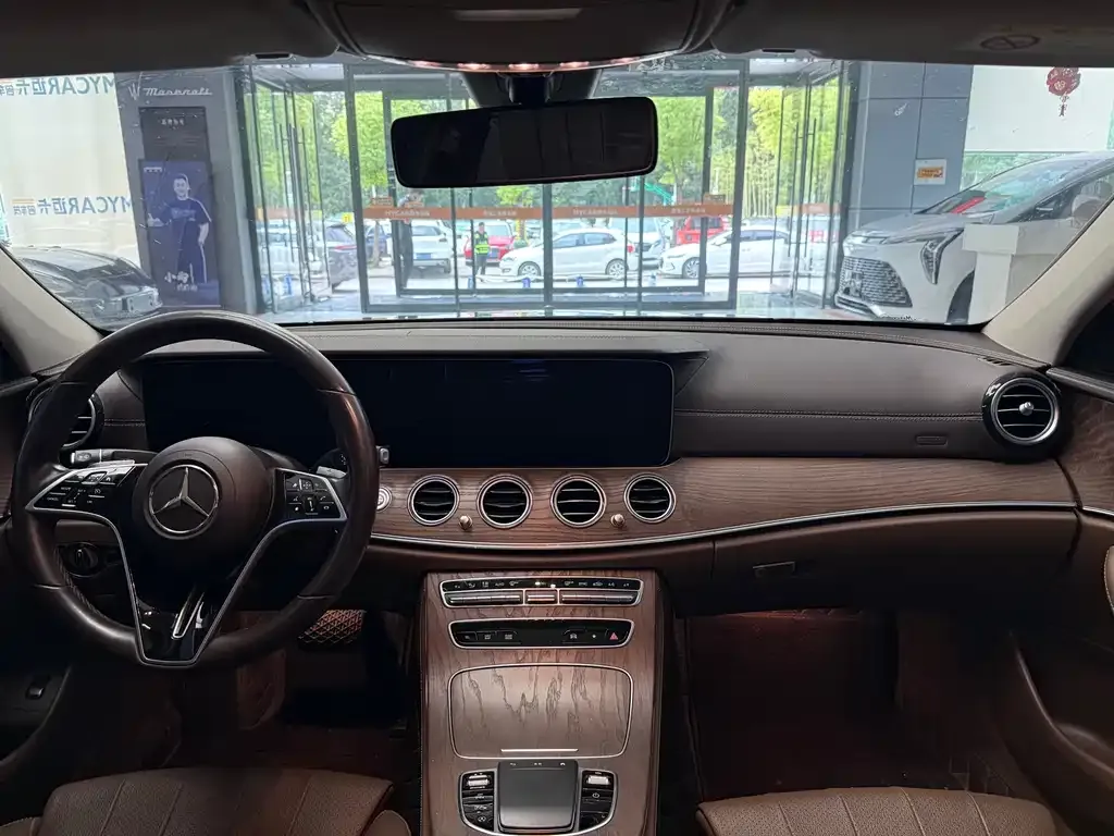 Mercedes-Benz E-Class 2022 из CN, фото 7