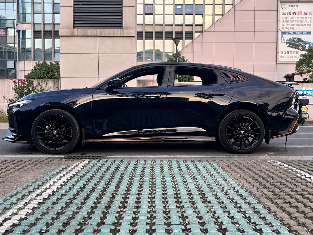 Changan UNI-V 2023 из CN, фото 8