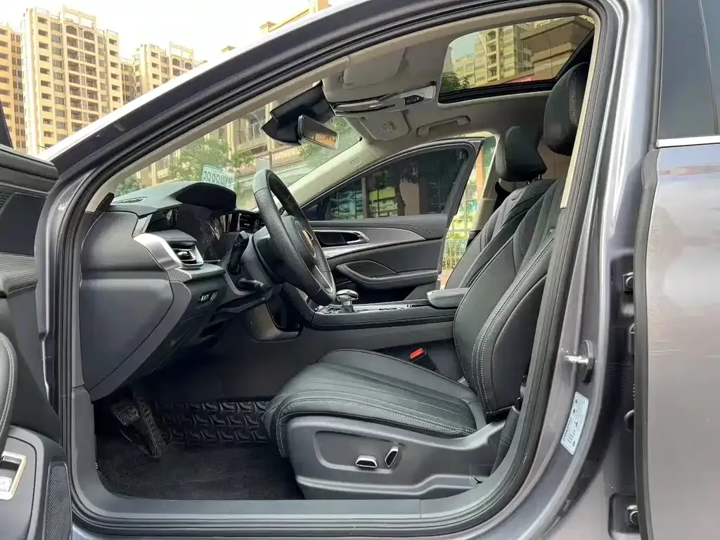 Hongqi H5 2024 из CN, фото 4