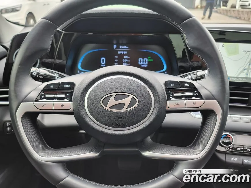 Hyundai AVANTE — фото 10
