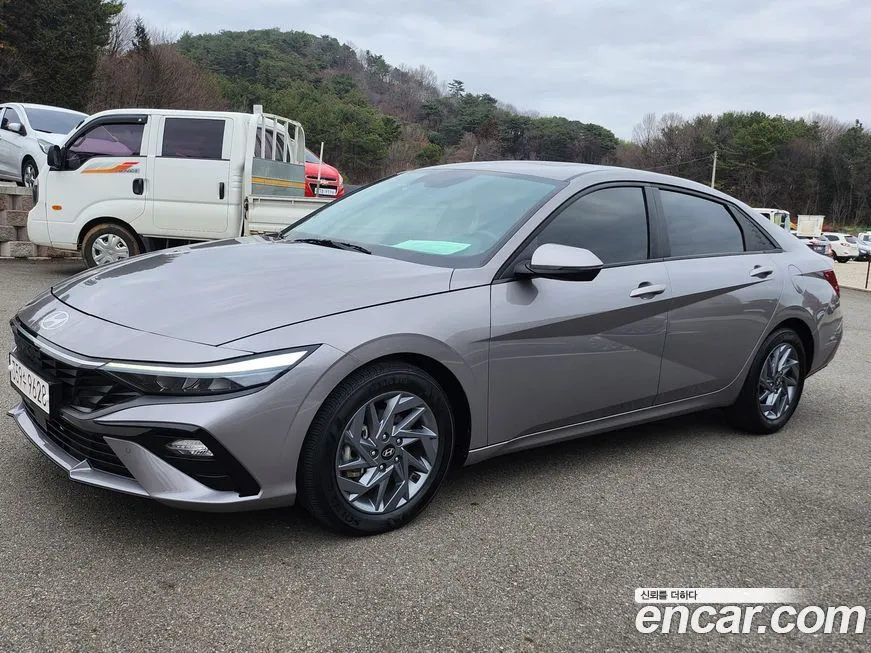 Hyundai AVANTE — фото 2