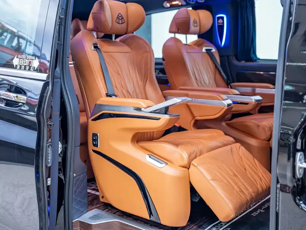 Mercedes-Benz Vito 2023 из CN, фото 9