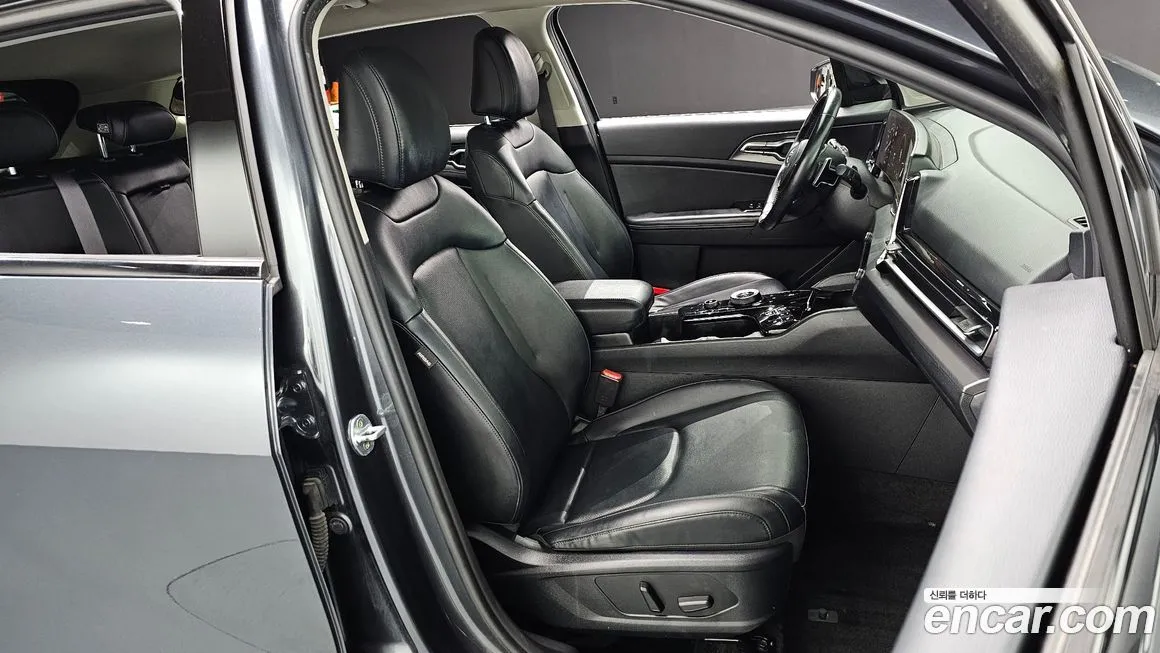 Kia Sportage — фото 10