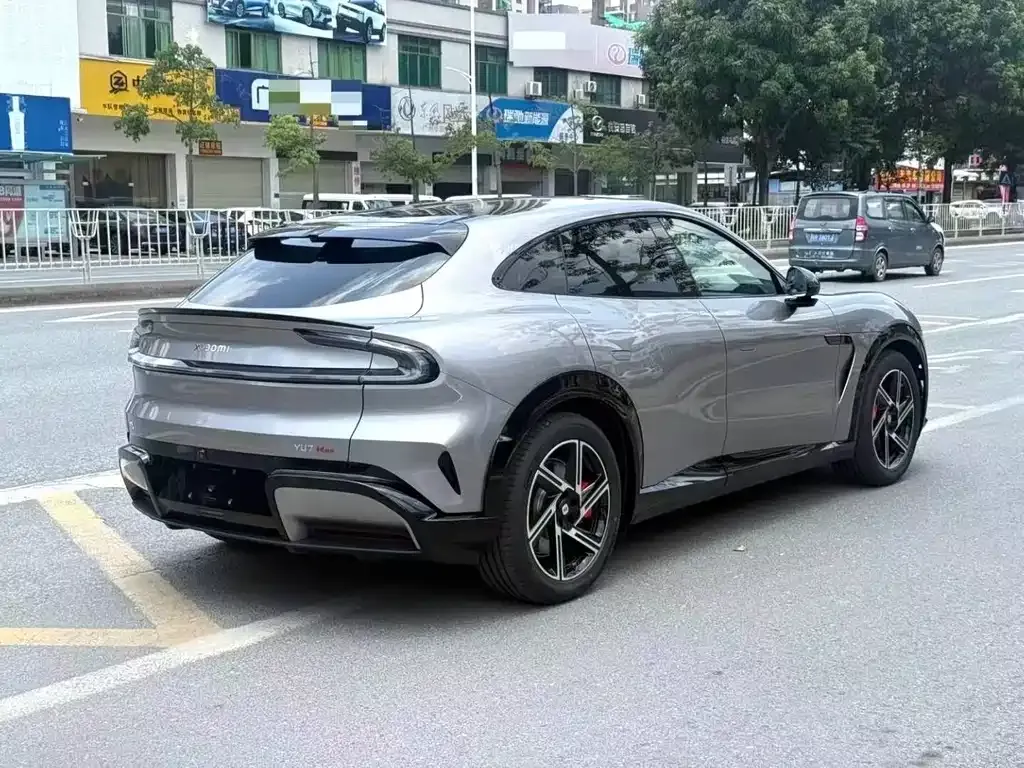 Xiaomi YU7 — фото 6