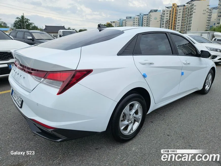 Hyundai AVANTE — фото 2