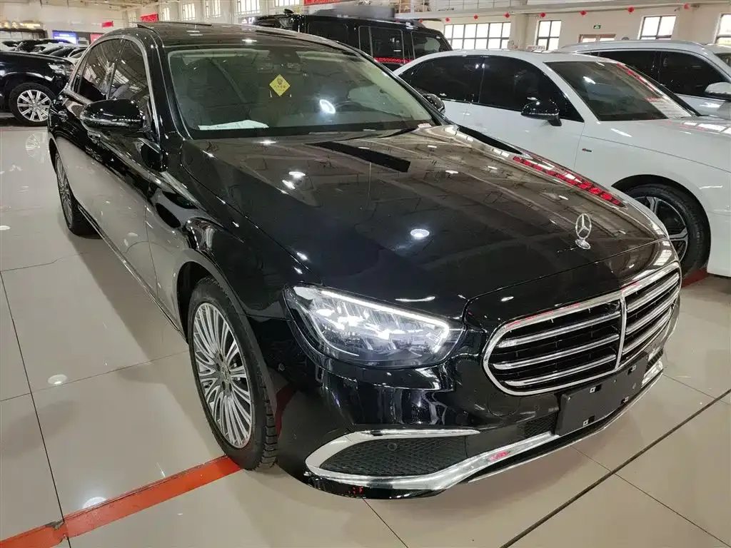 Mercedes-Benz E-Class 2023 из CN, фото 4