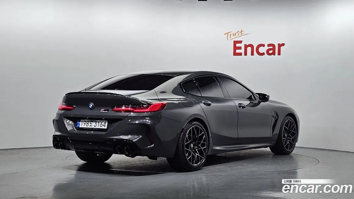 BMW M8 2022 из KR, фото 2