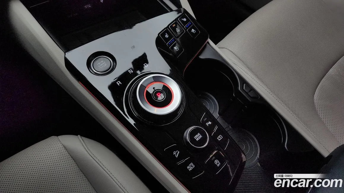 Kia Sportage — фото 9