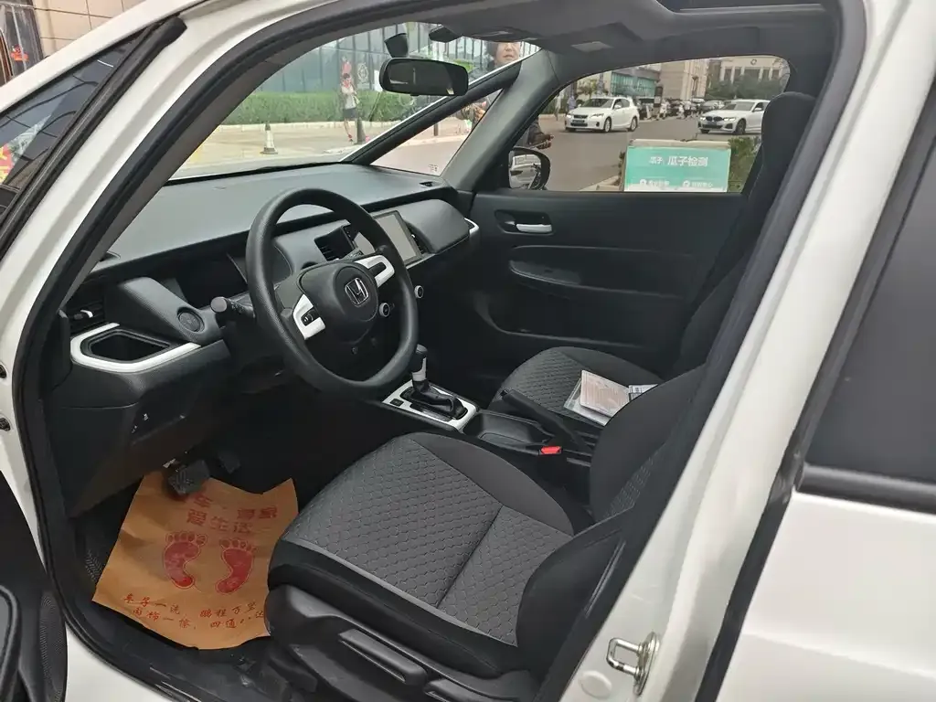 Honda Fit — фото 4
