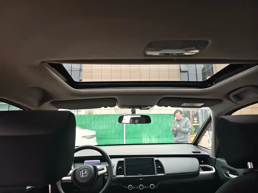 Honda Fit — фото 7