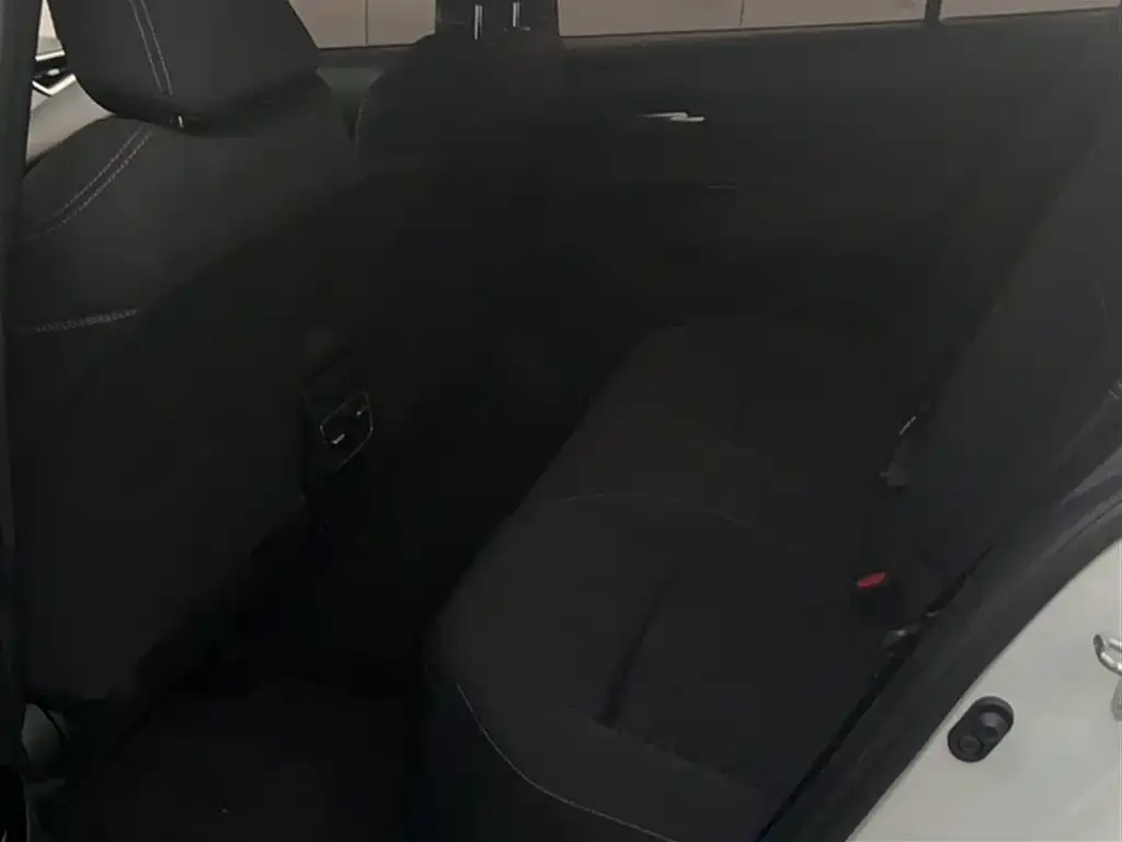 Toyota Allion — фото 10