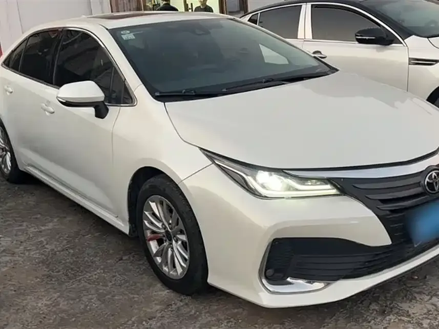 Toyota Allion — фото 4
