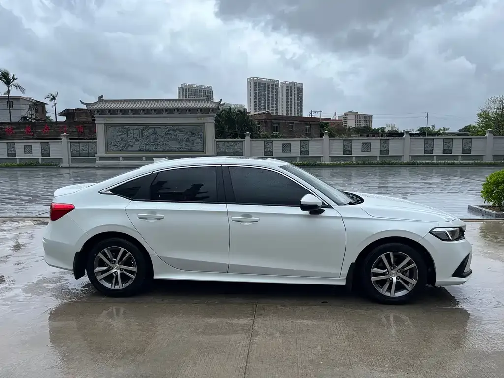 Honda Civic 2023 из CN, фото 6