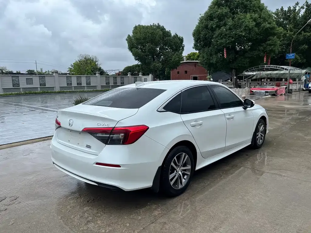 Honda Civic 2023 из CN, фото 7