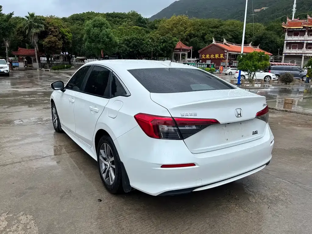 Honda Civic 2023 из CN, фото 9