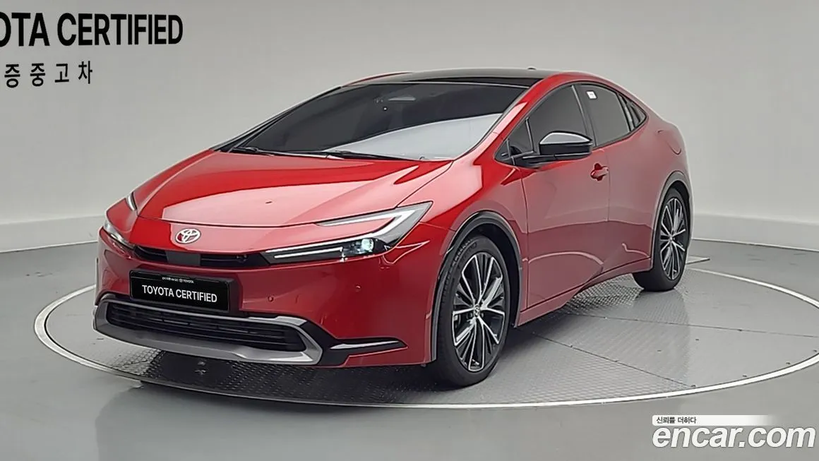 Toyota Prius — фото 1
