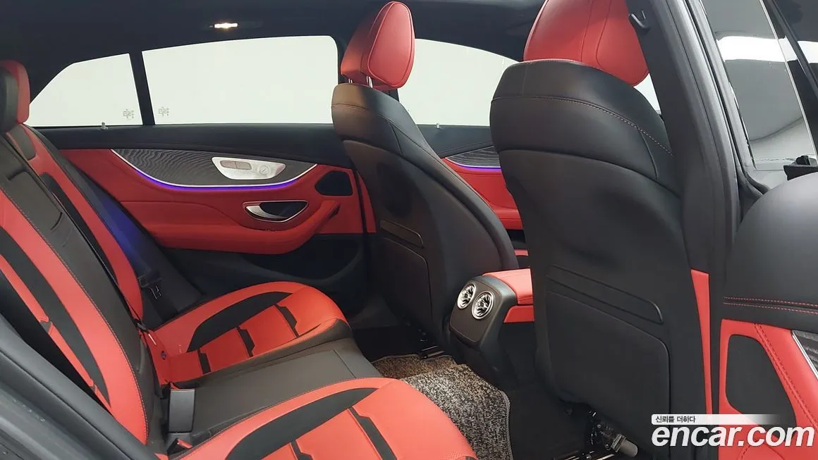 Mercedes-Benz AMG GT — фото 10