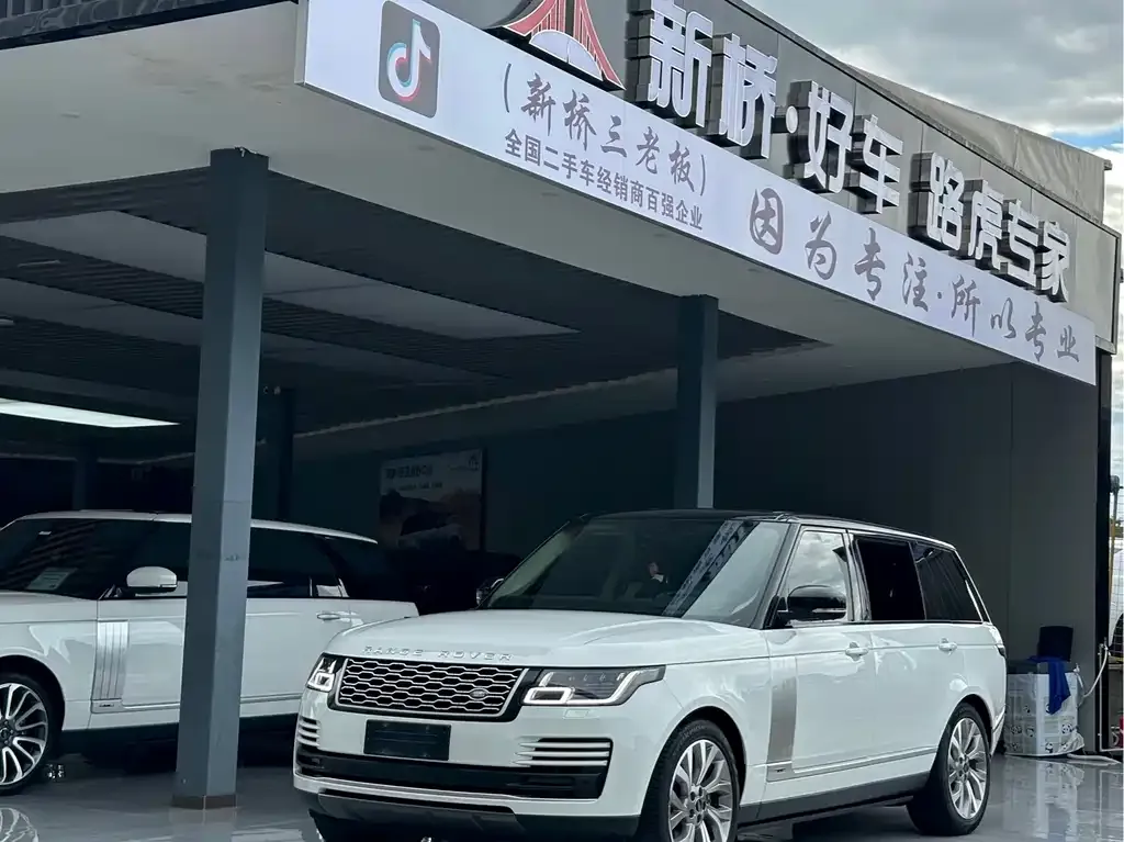 Land Rover Range Rover — фото 1