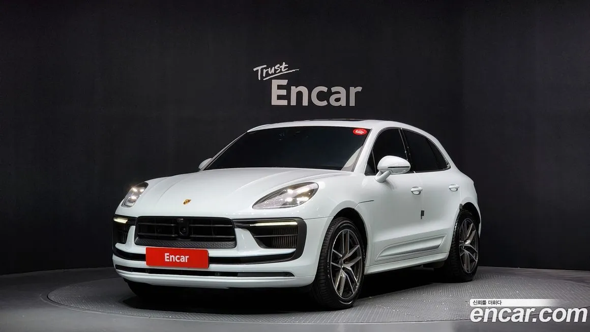 Porsche Macan — фото 1