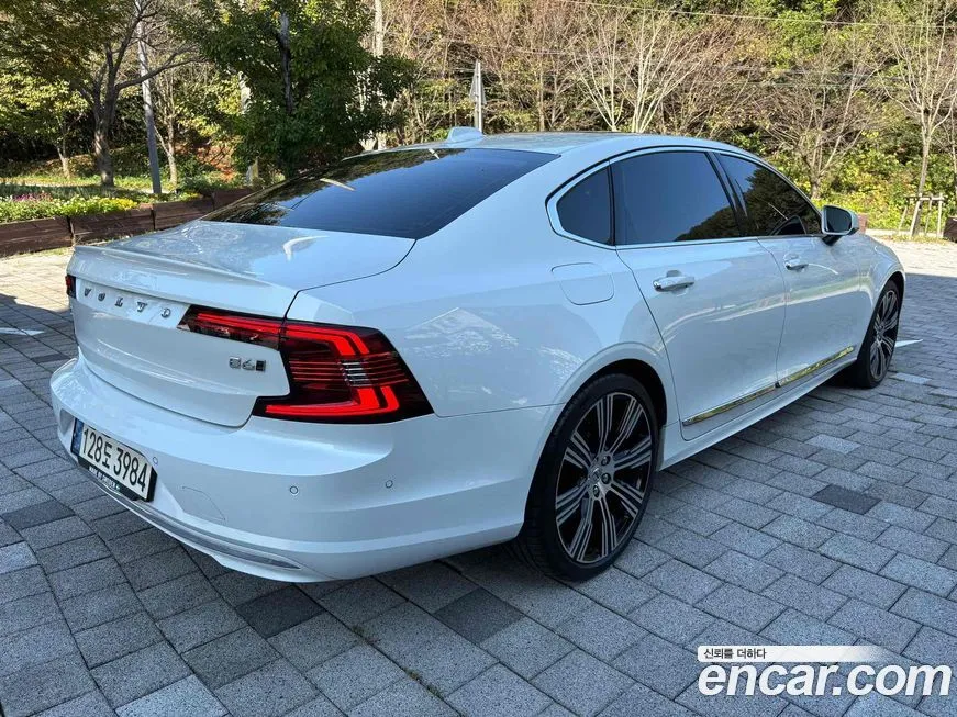 Volvo S90 — фото 4
