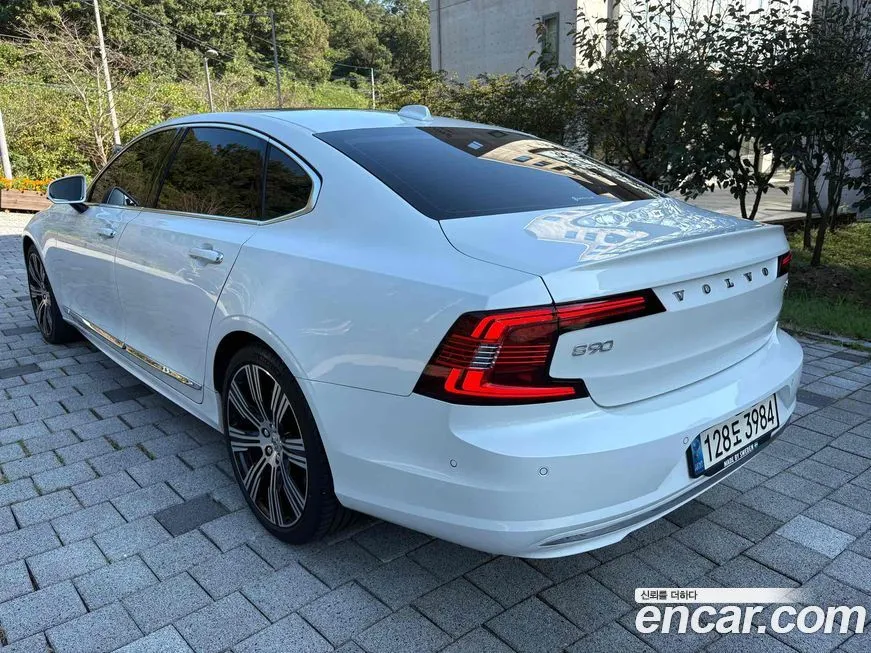 Volvo S90 — фото 6